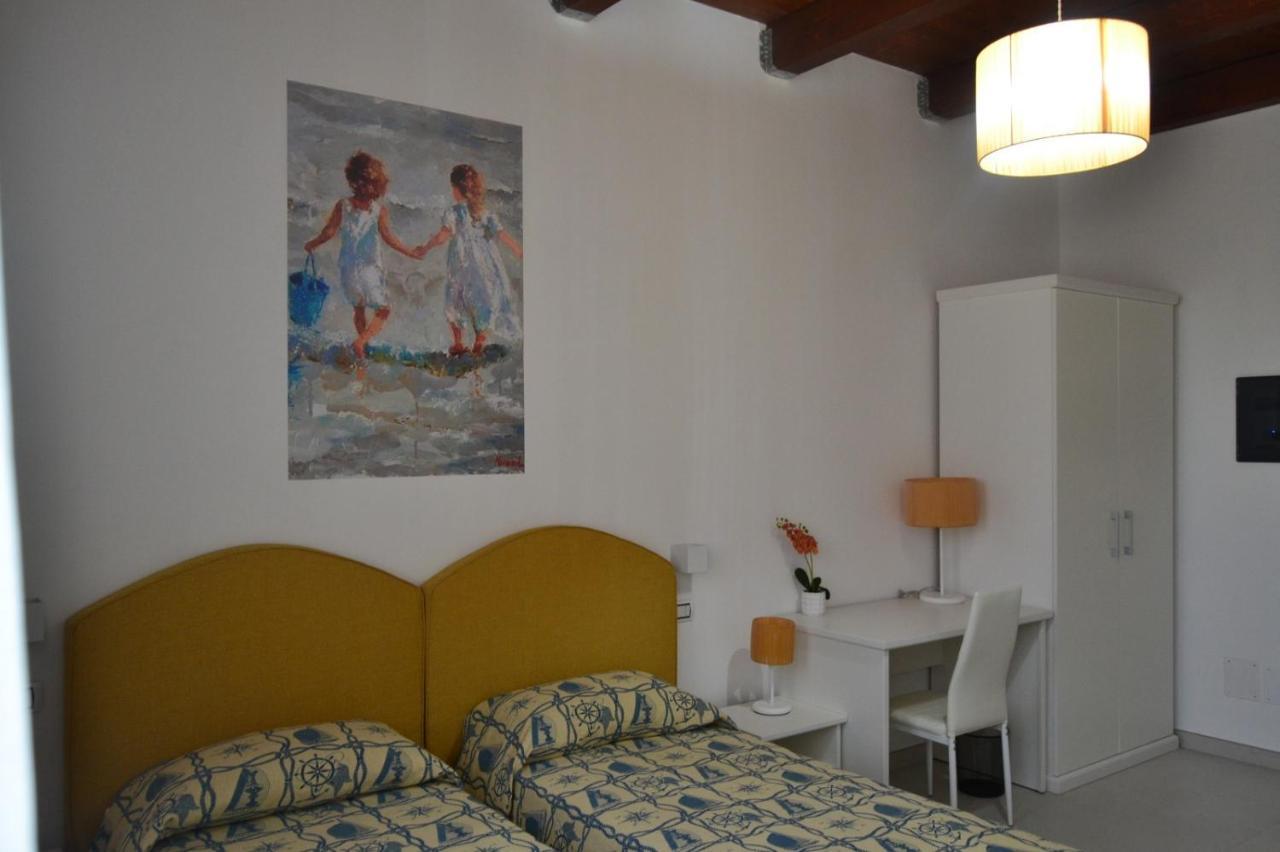 Bed and Breakfast Stellaris Siderno Esterno foto
