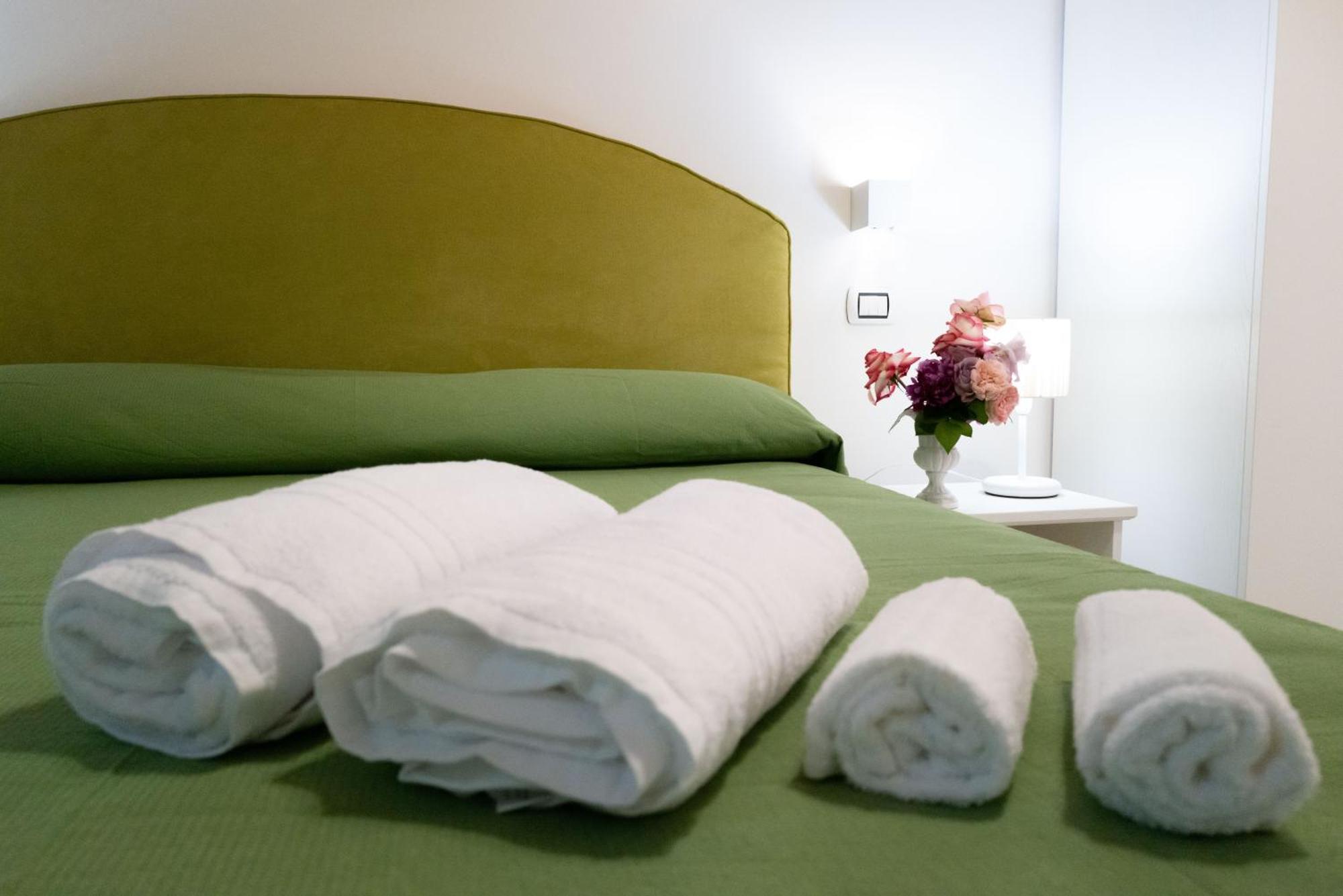Bed and Breakfast Stellaris Siderno Esterno foto